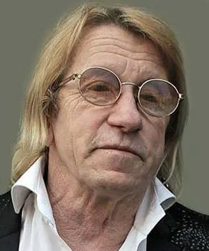 Александр Кавалеров