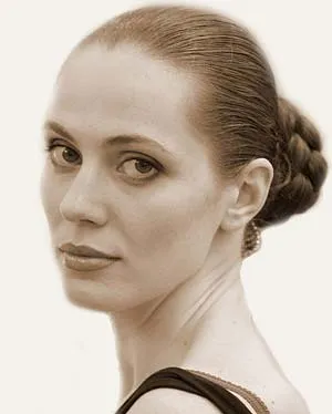 Тара Амирханова