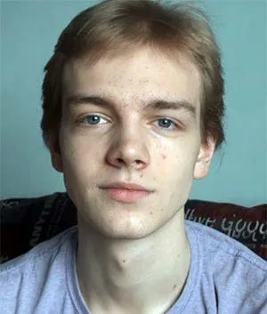 Роман Баум