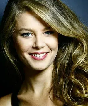 Бурджу Бириджик (Burcu Biricik)