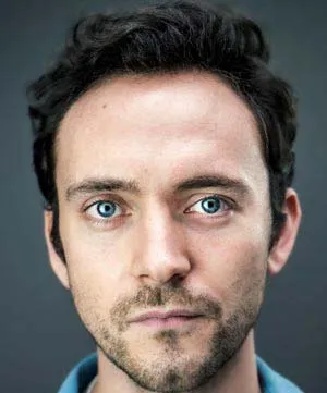 Джордж Благден (George Blagden)