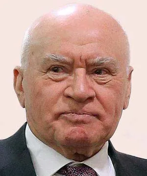 Лео Бокерия