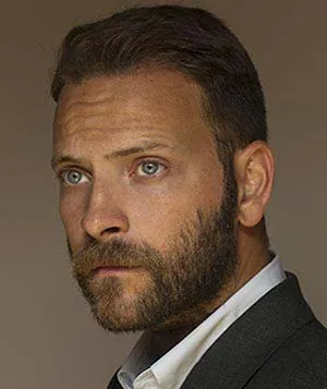 Алессандро Борги (Alessandro Borghi)