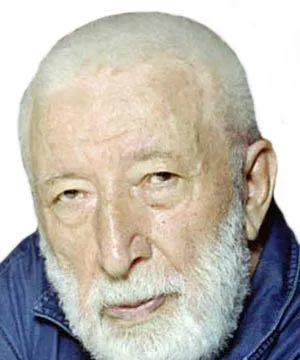 Расул Гамзатов