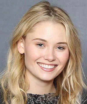 Вирджиния Гарднер (Virginia Gardner)