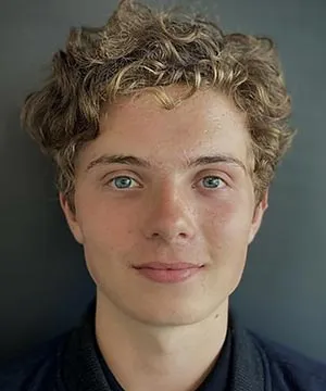 Роман Гриффин Дэвис (Roman Griffin Davis)