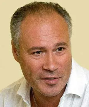 Олег Гущин