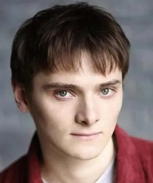 Луис Дэвисон (Louis Davison)