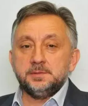Олег Жолобов