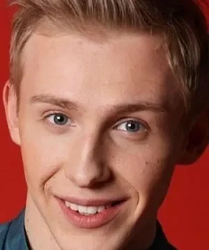 Антон Жуков