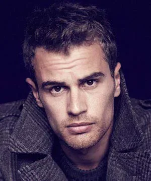 Тео Джеймс (Theo James)