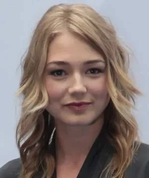 Оксана Акиньшина
