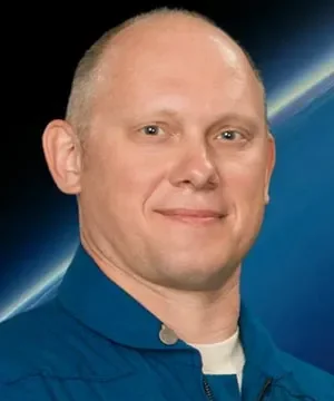 Олег Артемьев