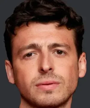Энтони Бойл (Anthony Boyle)