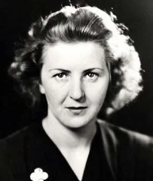 Ева Браун (Eva Braun)