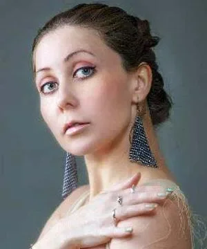 Елена Вожакова