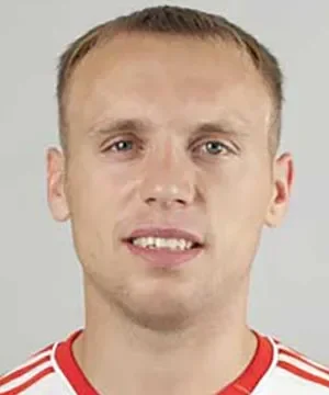 Денис Глушаков