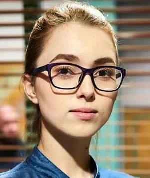 Александра Гончарова