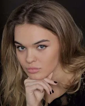 Ангелина Добророднова