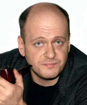Денис Евстигнеев