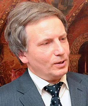 Илья Каверзнев